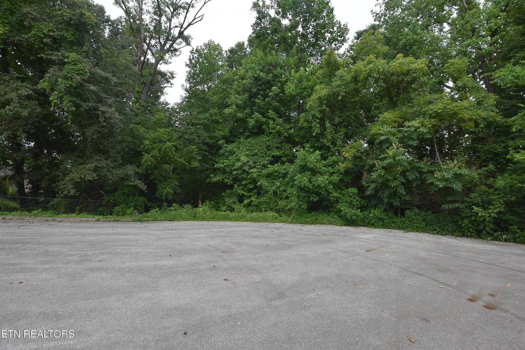 0.56 Acres of Residential Land for Sale in Clinton, Tennessee