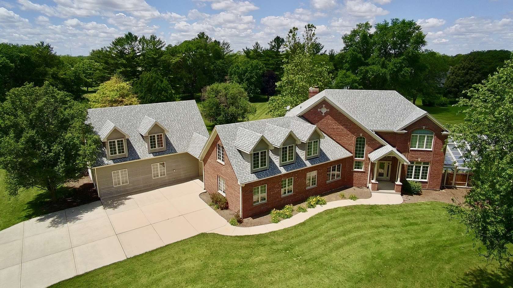 1.6 Acres of Land with Home for Sale in Shorewood, Illinois