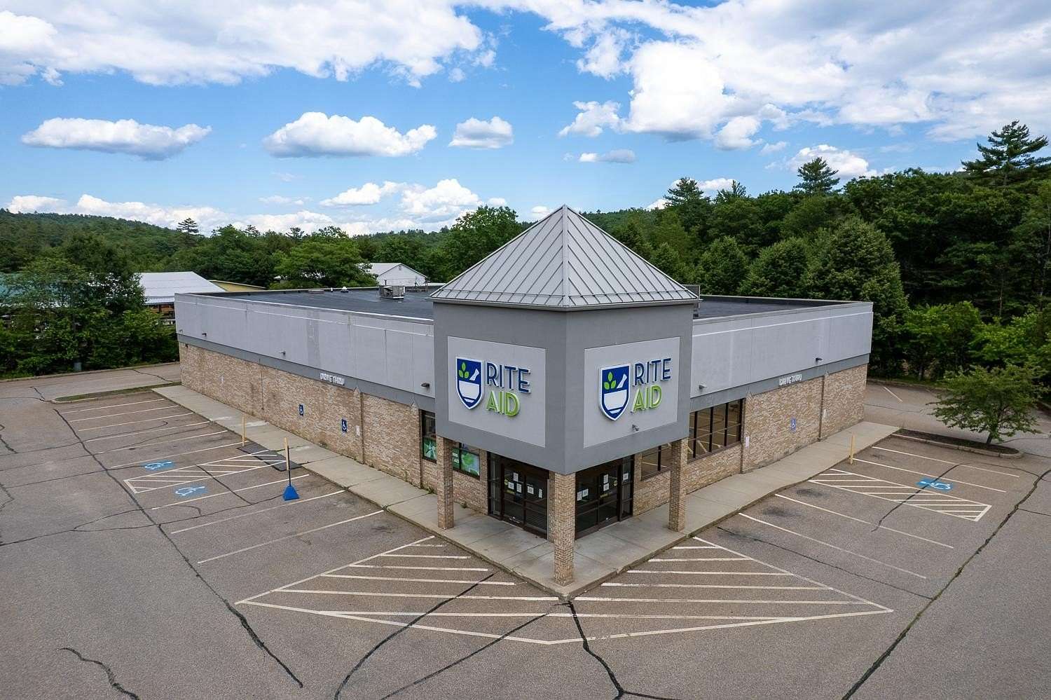 5 Acres of Mixed-Use Land for Sale in Bristol, New Hampshire