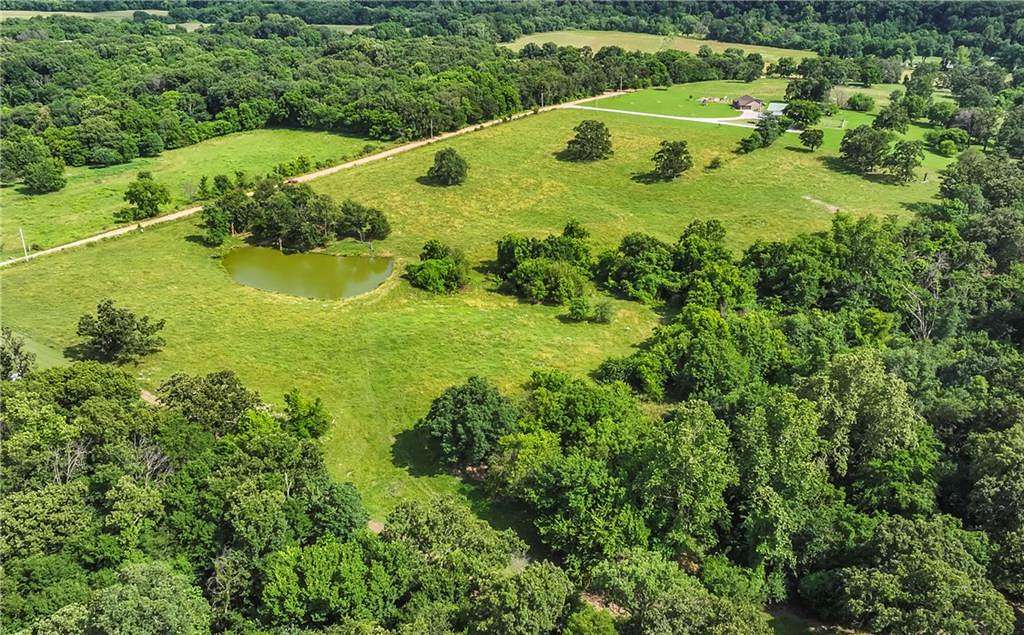 5 Acres of Agricultural Land for Sale in Gentry, Arkansas