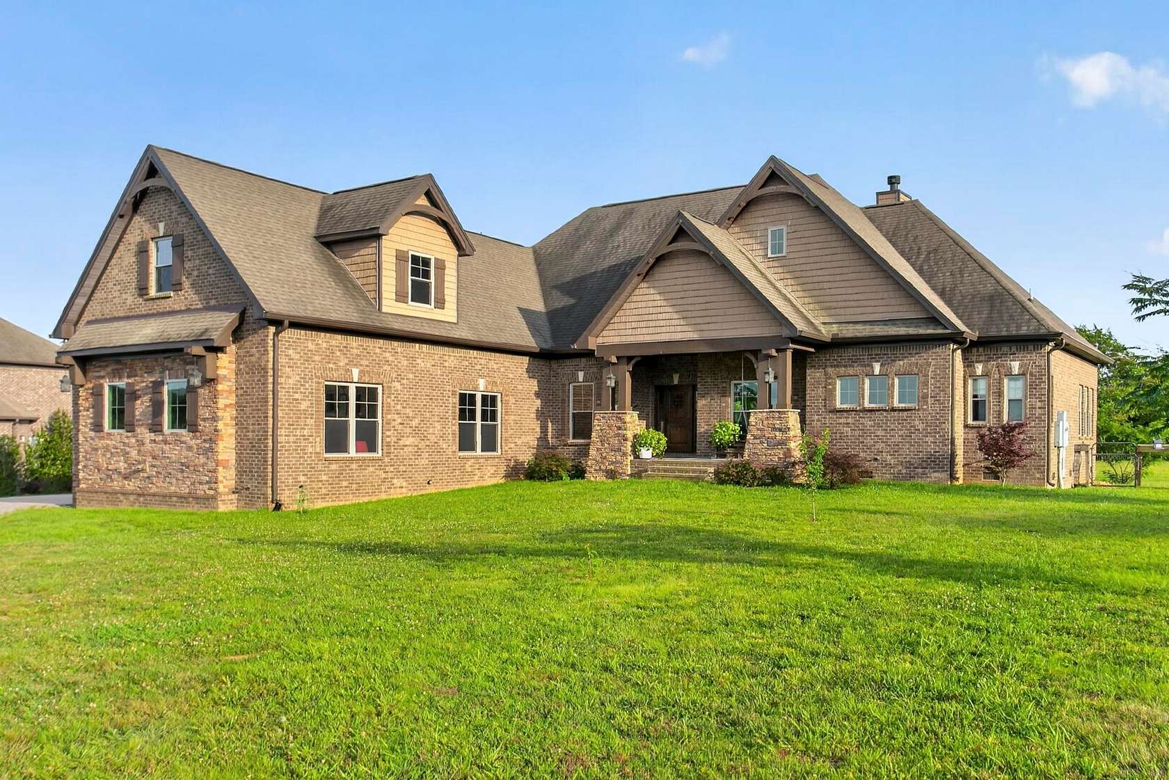 5 Acres of Land with Home for Sale in Lebanon, Tennessee