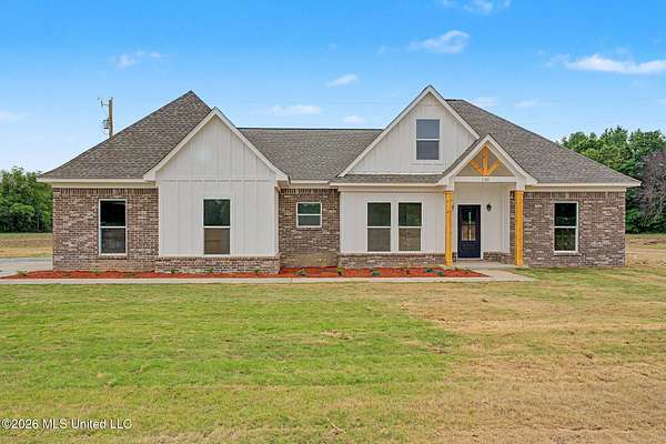 3 Acres of Land with Home for Sale in Senatobia, Mississippi
