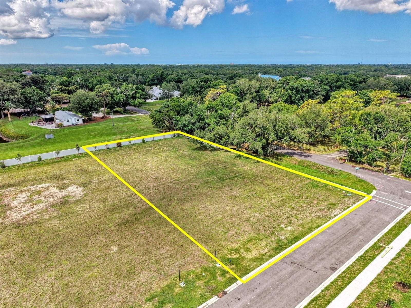 0.5 Acres of Residential Land for Sale in Sarasota, Florida