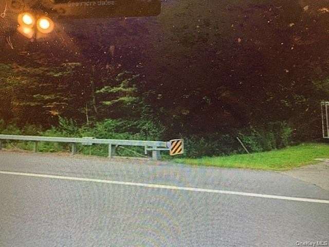 1.3 Acres of Commercial Land for Auction in Cold Spring, New York