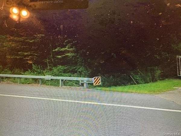 1.3 Acres of Commercial Land for Auction in Cold Spring, New York