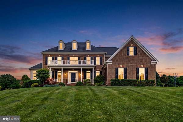 7.28 Acres of Land with Home for Sale in Round Hill, Virginia