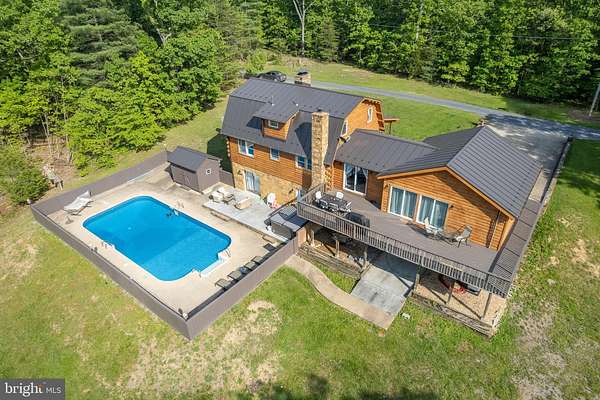 4.44 Acres of Land with Home for Sale in Strasburg, Virginia