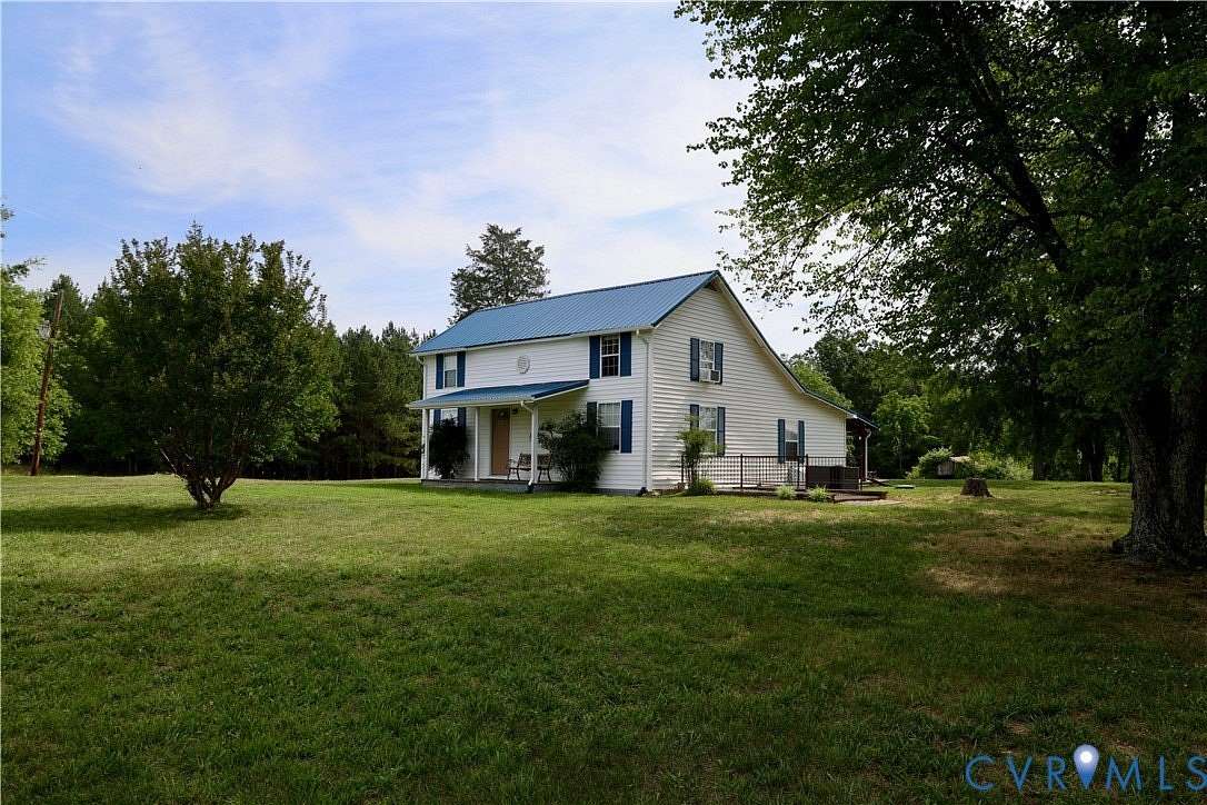 77 Acres of Land with Home for Sale in Nathalie, Virginia