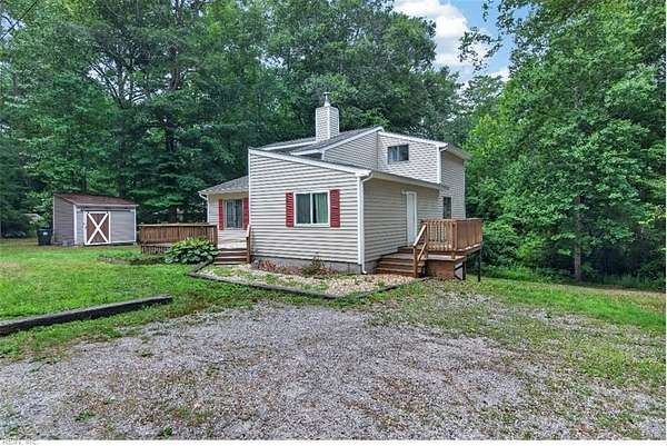 2.55 Acres of Land with Home for Sale in Smithfield, Virginia