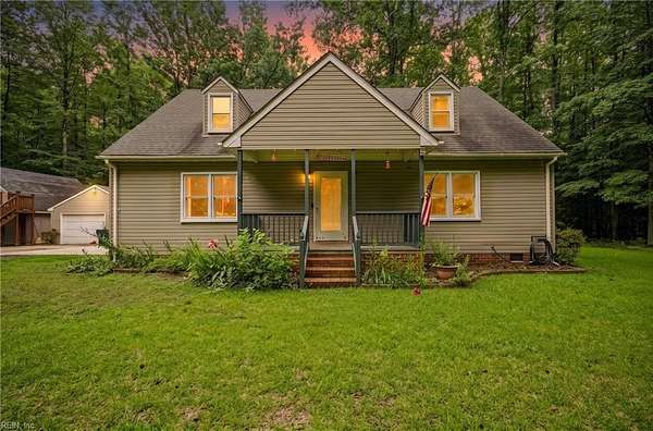 4 Acres of Land with Home for Sale in Suffolk, Virginia