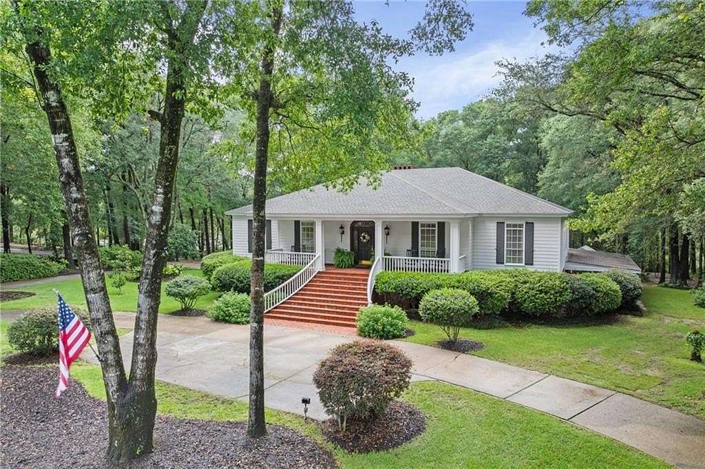 3 Acres of Land with Home for Sale in Mobile, Alabama