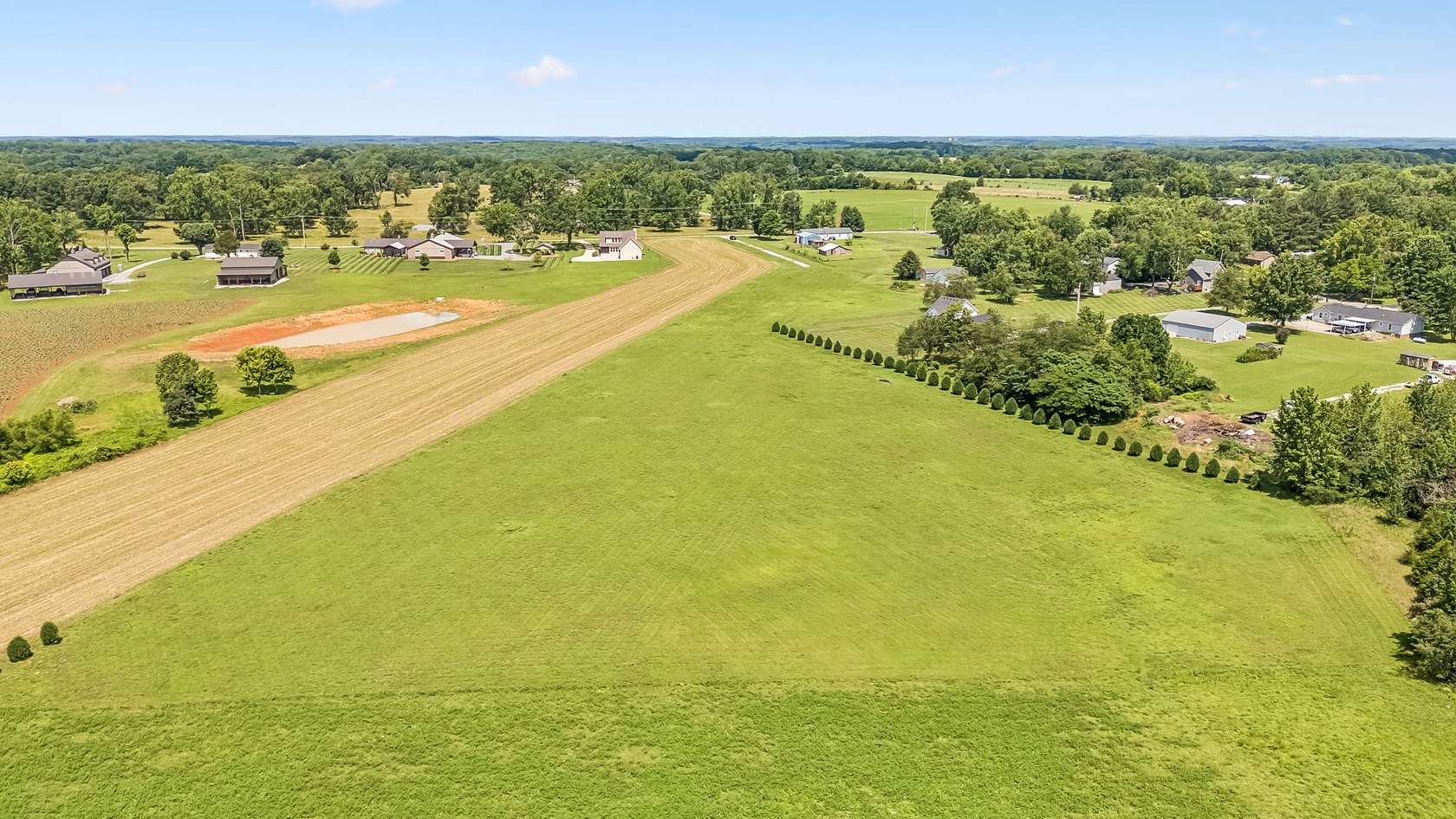 5.84 Acres of Residential Land for Sale in Cottontown, Tennessee