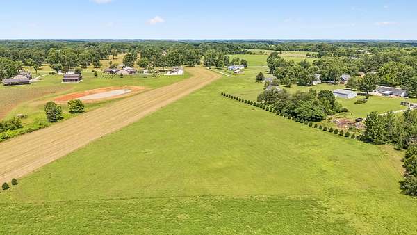 5.84 Acres of Residential Land for Sale in Cottontown, Tennessee