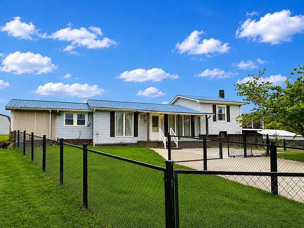 2 Acres of Land with Home for Sale in Birchwood, Tennessee