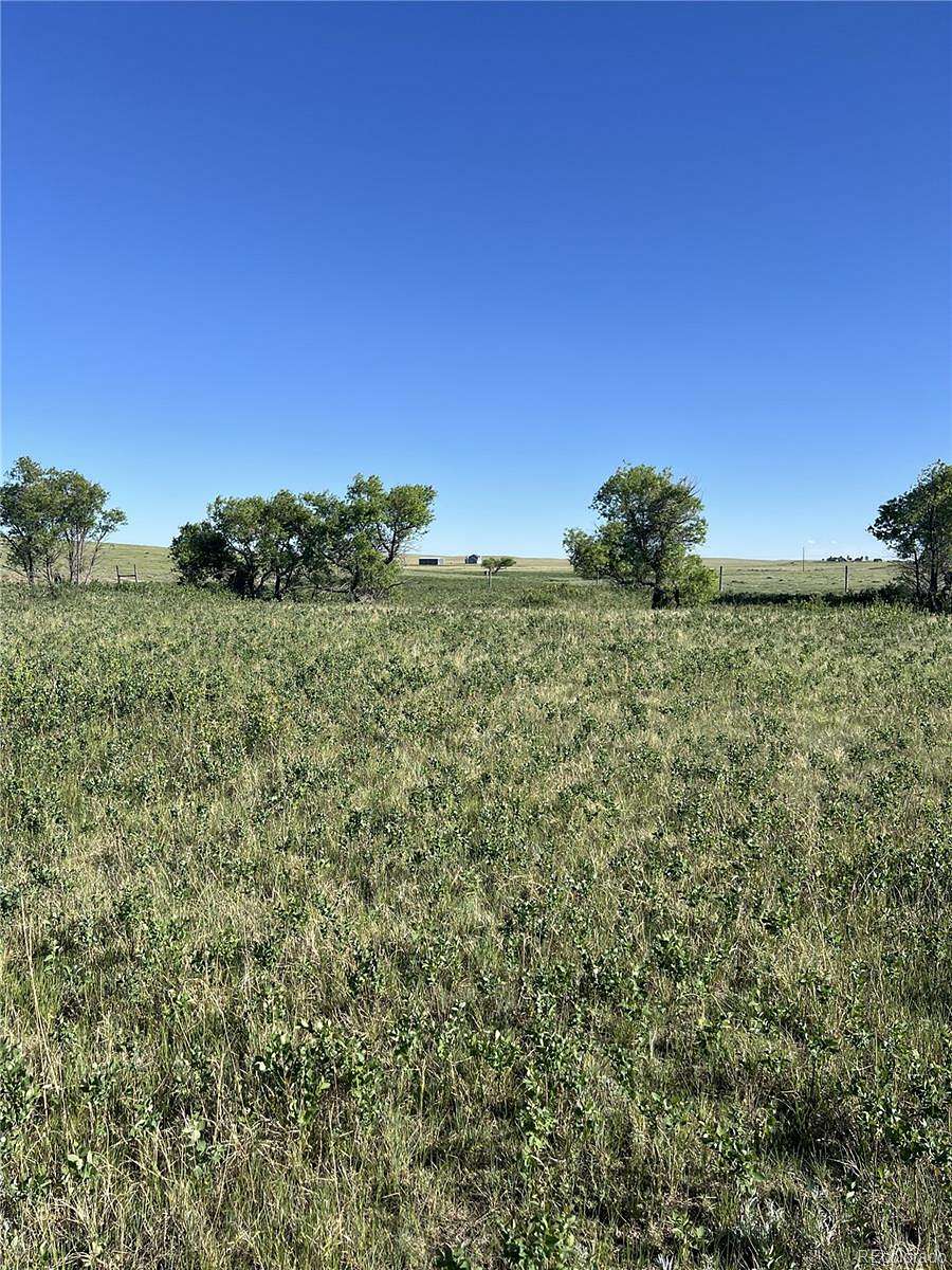 61 Acres of Land for Sale in Simla, Colorado