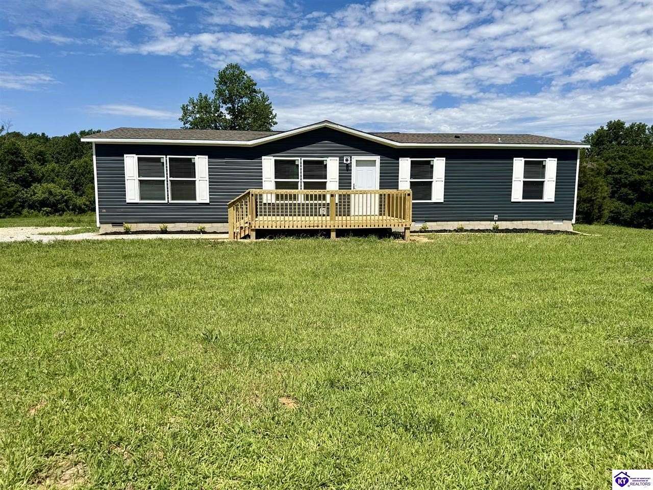 2.35 Acres of Land with Home for Sale in Cecilia, Kentucky
