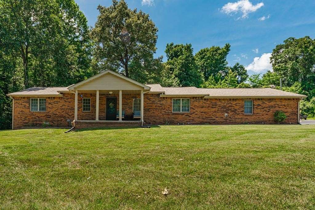 1.5 Acres of Land with Home for Sale in Dawson Springs, Kentucky