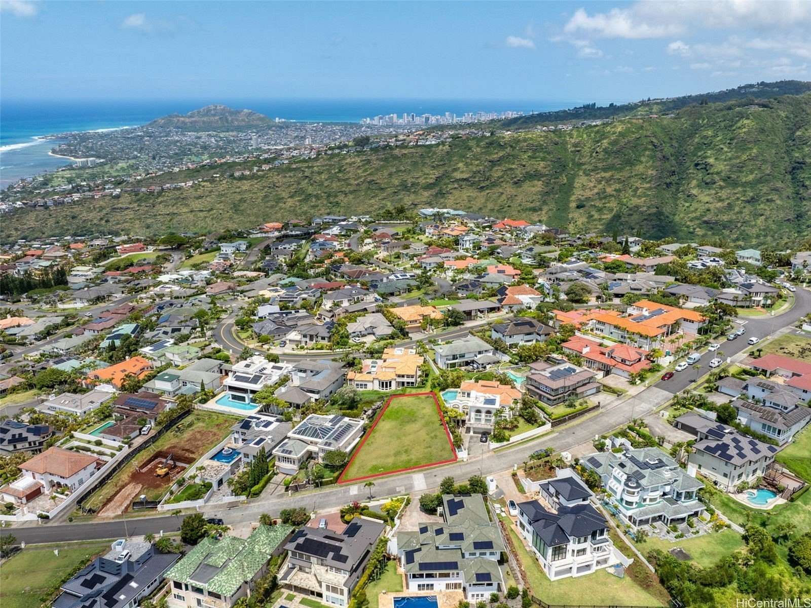Residential Land for Sale in Honolulu, Hawaii