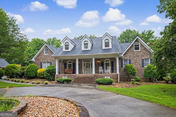 5.7 Acres of Land with Home for Sale in Hampton, Georgia