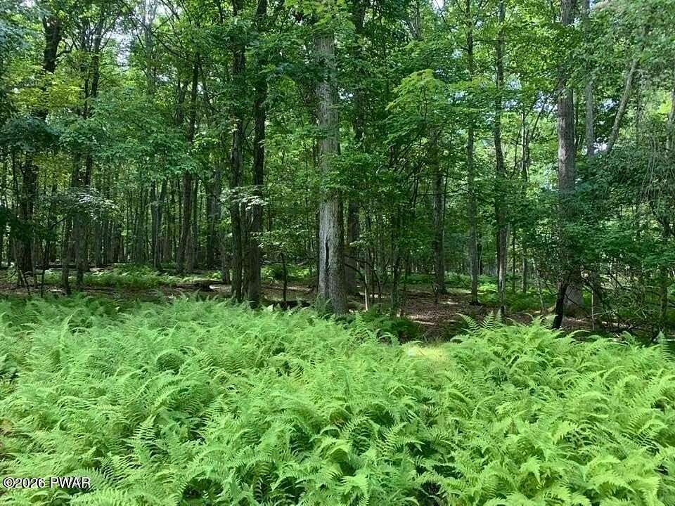 0.51 Acres of Residential Land for Sale in Hawley, Pennsylvania