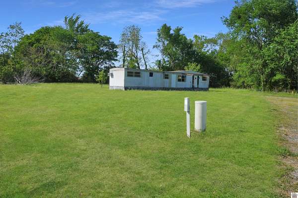 1 Acre of Residential Land for Sale in Murray, Kentucky
