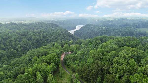 0.89 Acres of Residential Land for Sale in Albany, Kentucky