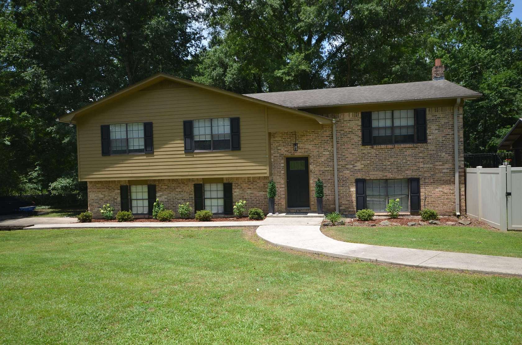 4 Acres of Land with Home for Sale in Cullman, Alabama