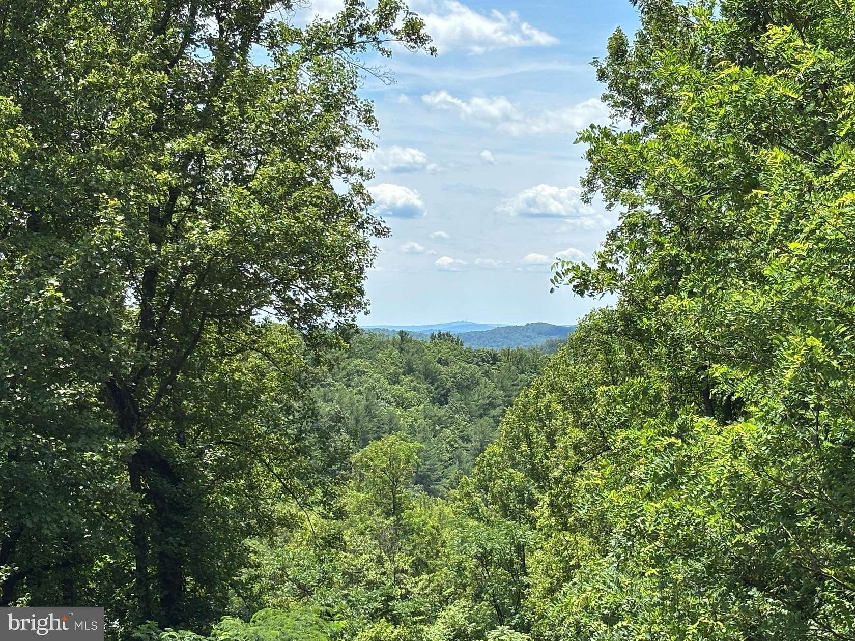 6.53 Acres of Land with Home for Lease in Sperryville, Virginia