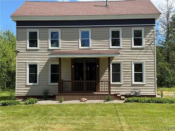 2.9 Acres of Land with Home for Lease in Rome, New York