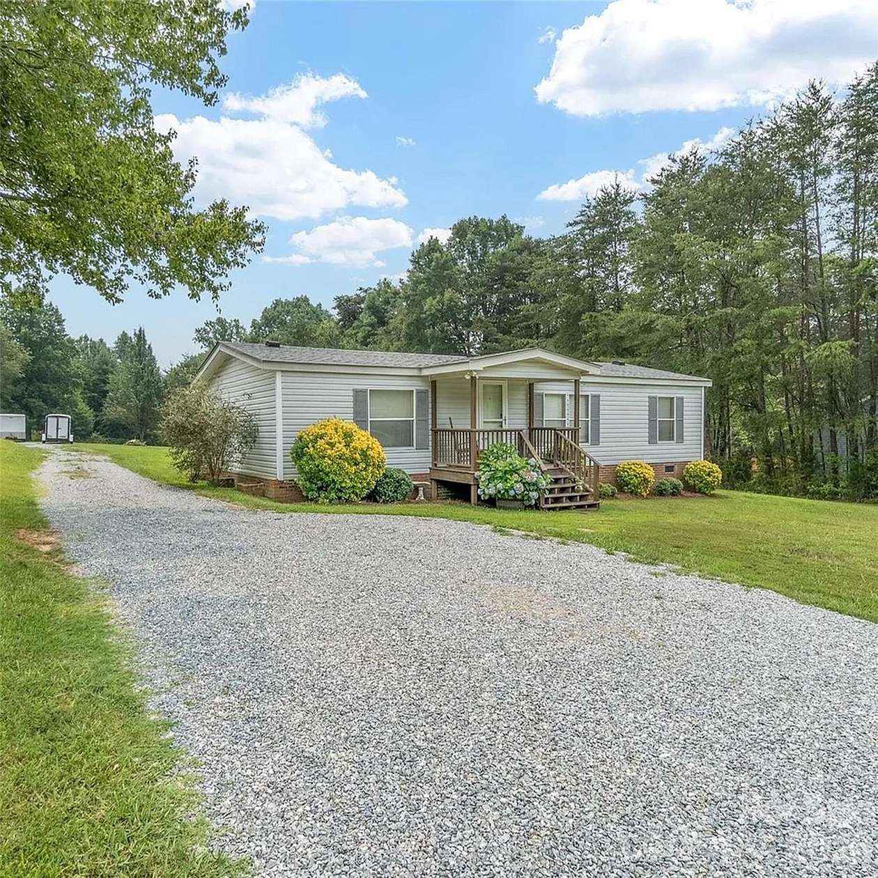 3.75 Acres of Land with Home for Sale in Maiden, North Carolina
