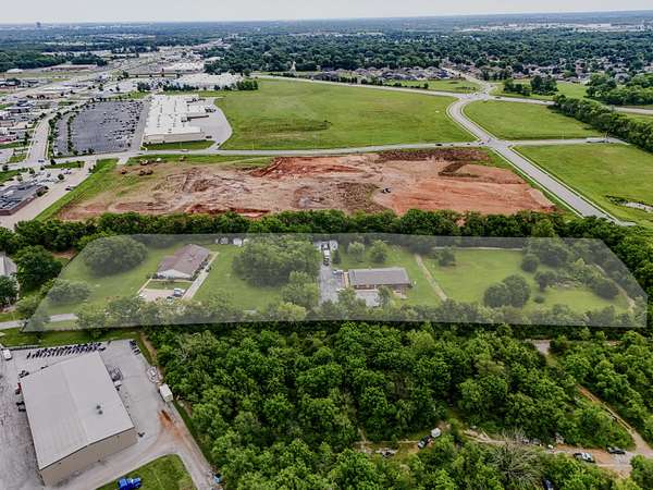 8 Acres of Residential Land for Sale in Springfield, Missouri
