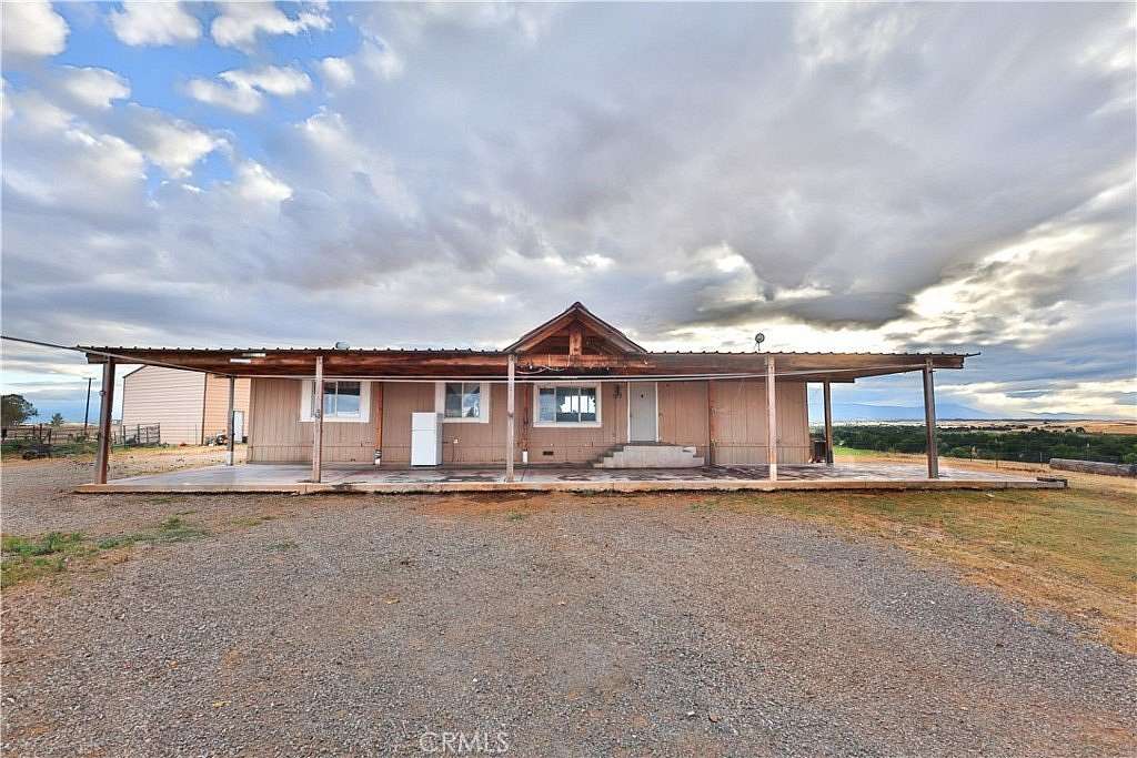 20.5 Acres of Land with Home for Sale in Corning, California