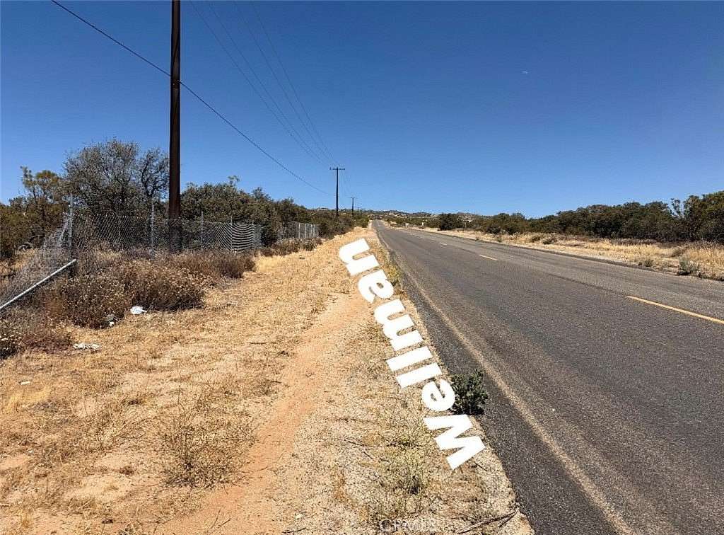 9.55 Acres of Land for Sale in Anza, California