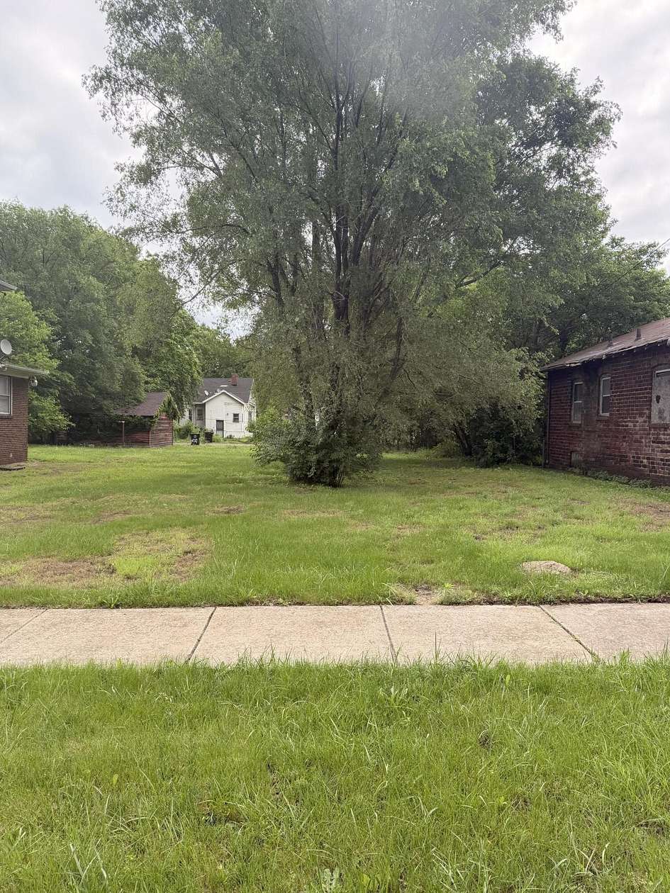 0.1 Acres of Land for Sale in Gary, Indiana