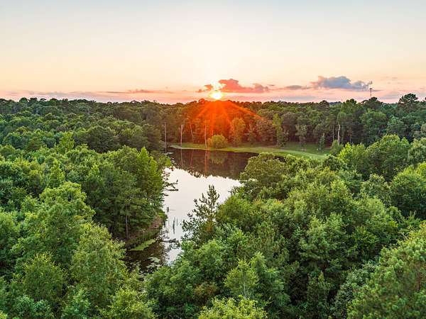 40 Acres of Recreational Land for Sale in Broken Bow, Oklahoma