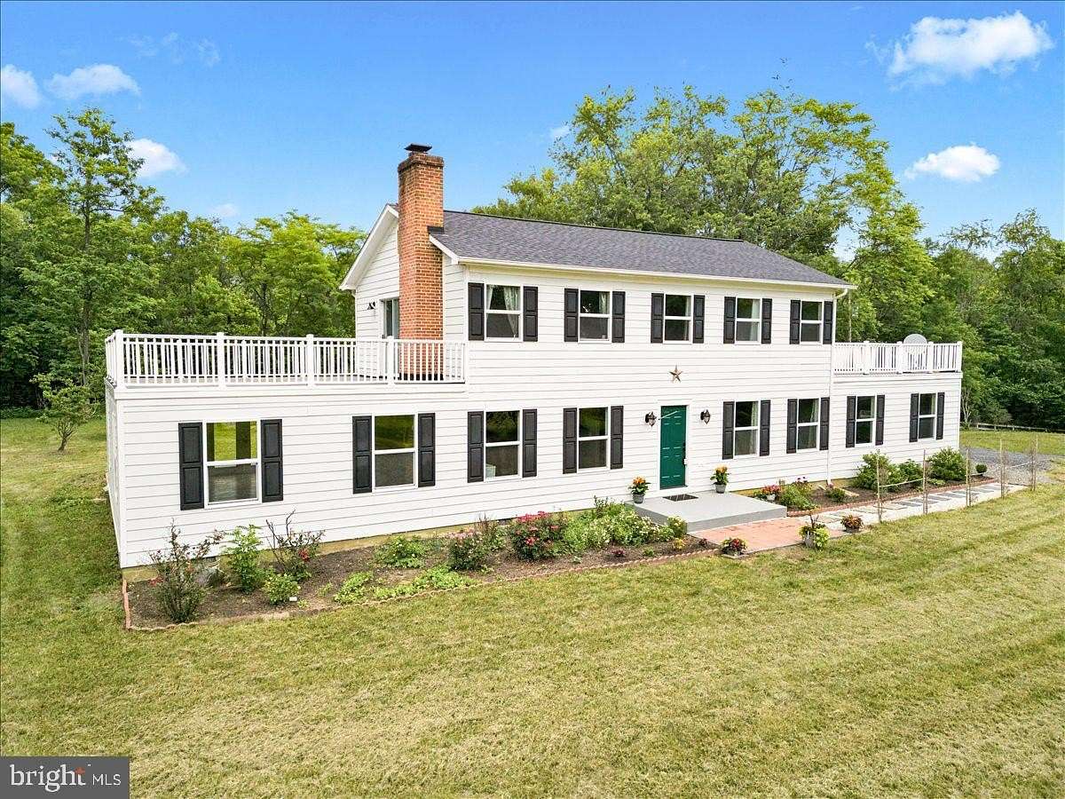 9.75 Acres of Land with Home for Sale in White Post, Virginia