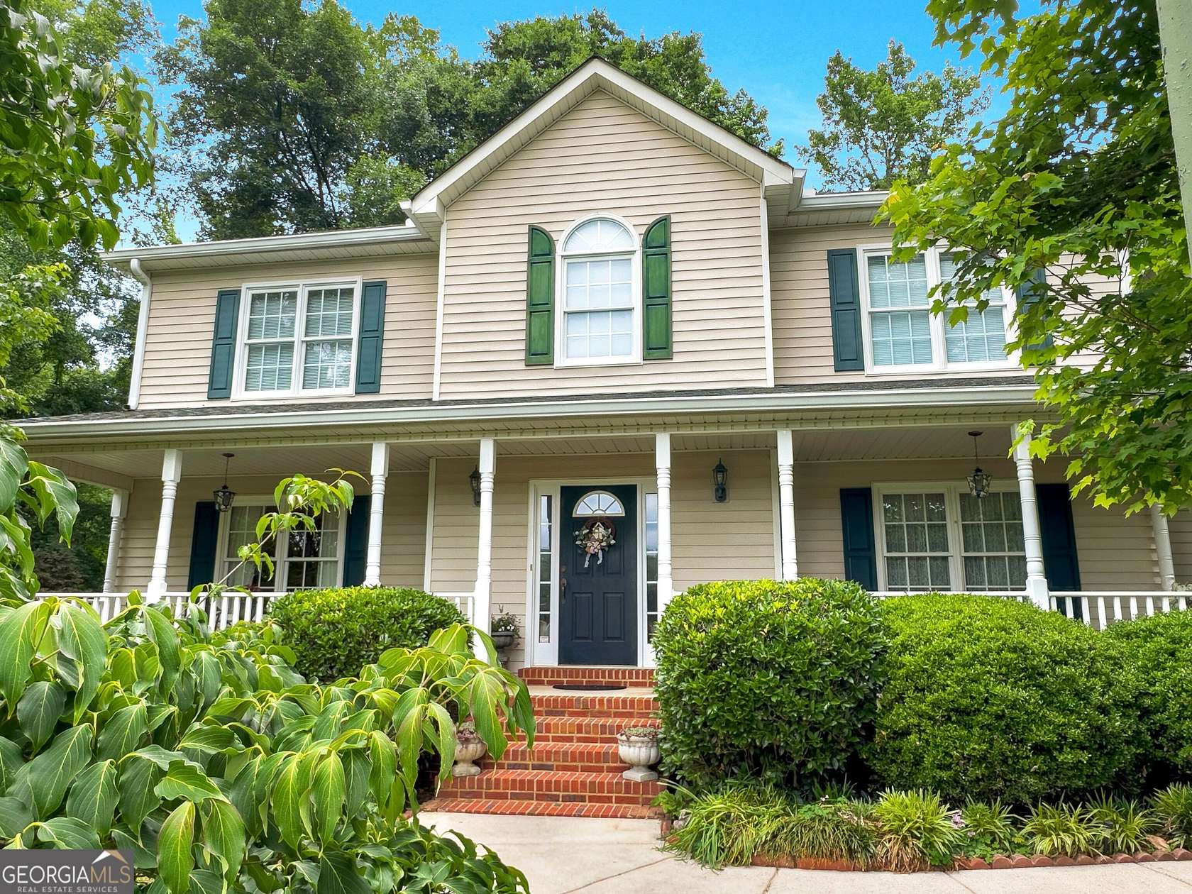 2.66 Acres of Land with Home for Sale in Jonesboro, Georgia