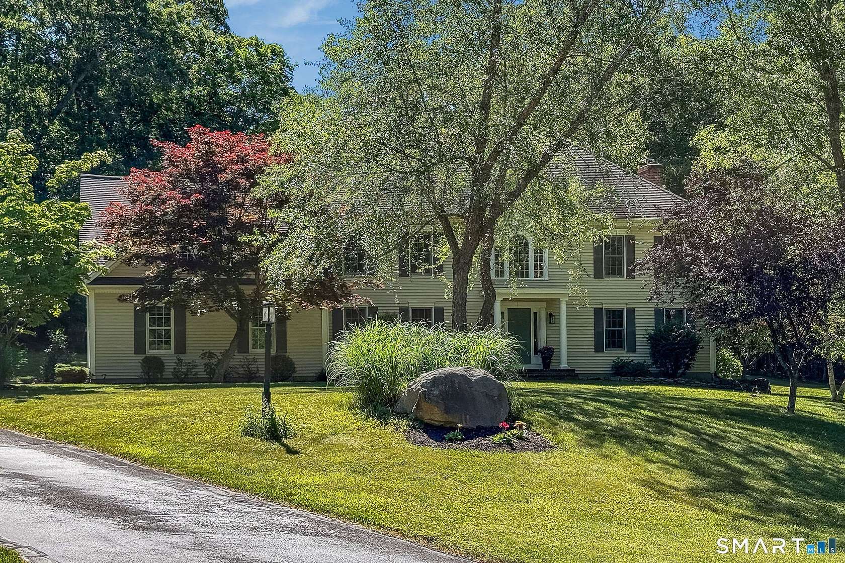 2.6 Acres of Land with Home for Sale in Killingworth, Connecticut