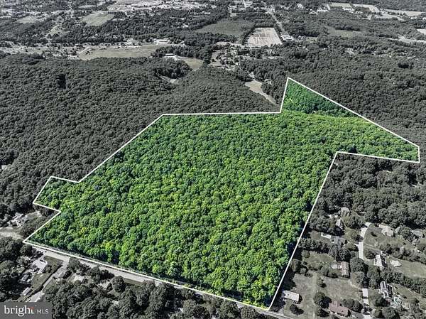 78 Acres of Recreational & Residential Land for Sale in Saylorsburg, Pennsylvania