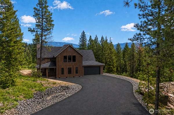 2 Acres of Land with Home for Sale in Cle Elum, Washington