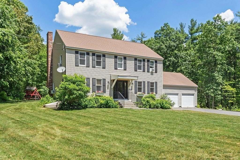 2.36 Acres of Land with Home for Sale in Princeton, Massachusetts