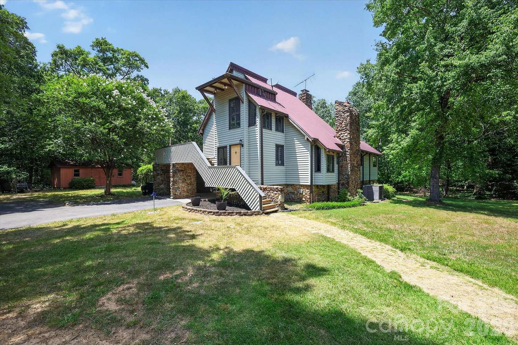 6.72 Acres of Land with Home for Sale in Richfield, North Carolina