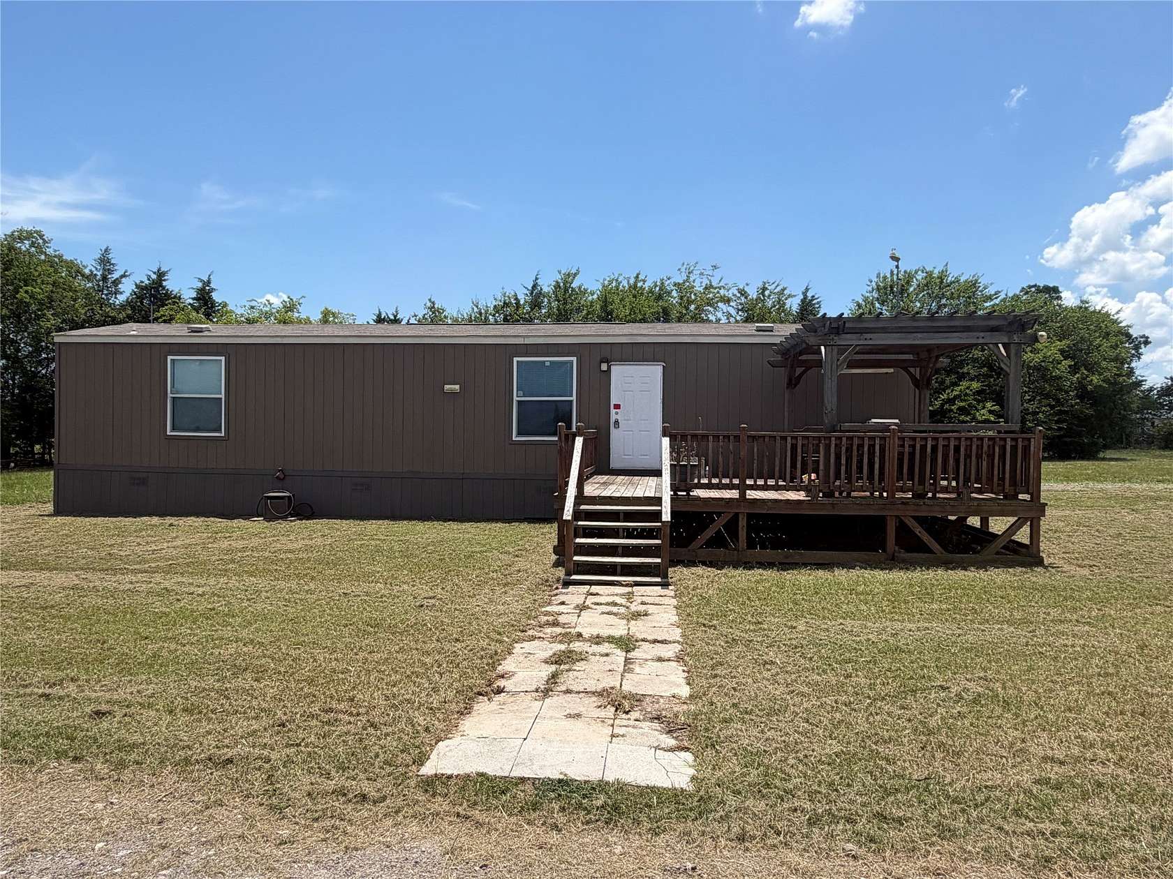 4.15 Acres of Land with Home for Sale in Kaufman, Texas