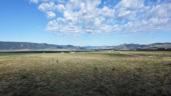 5 Acres of Residential Land for Sale in Soda Springs, Idaho