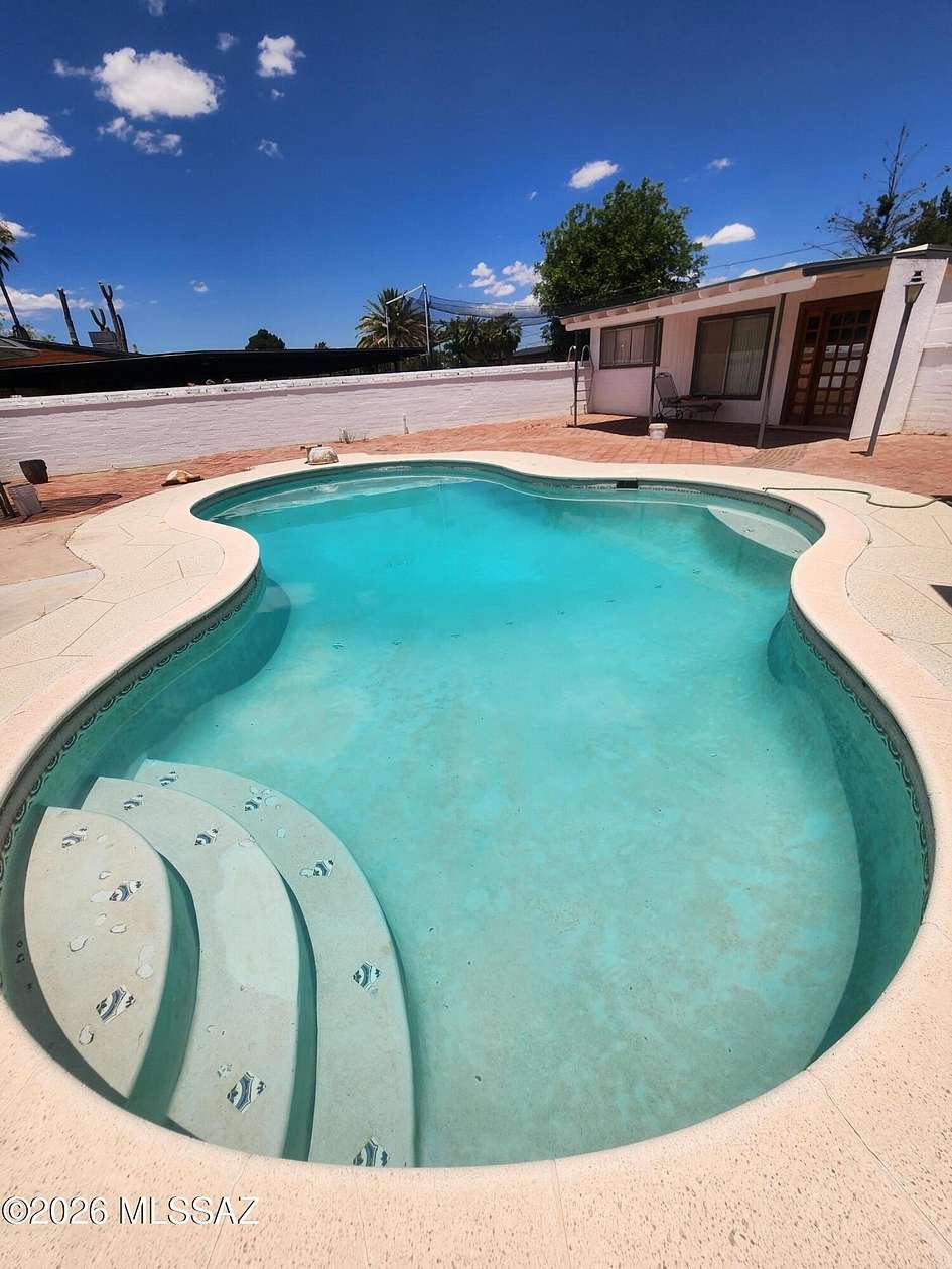168 Acres of Land with Home for Sale in Douglas, Arizona