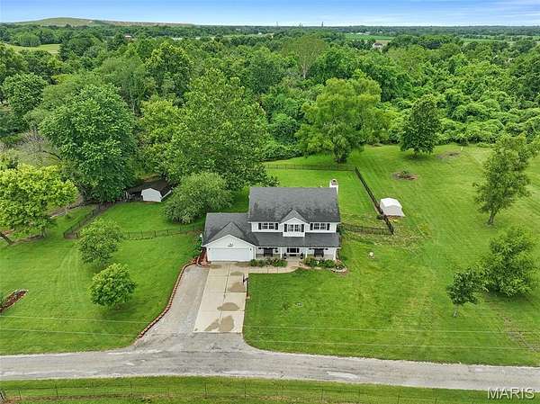 2 Acres of Land with Home for Sale in Edwardsville, Illinois
