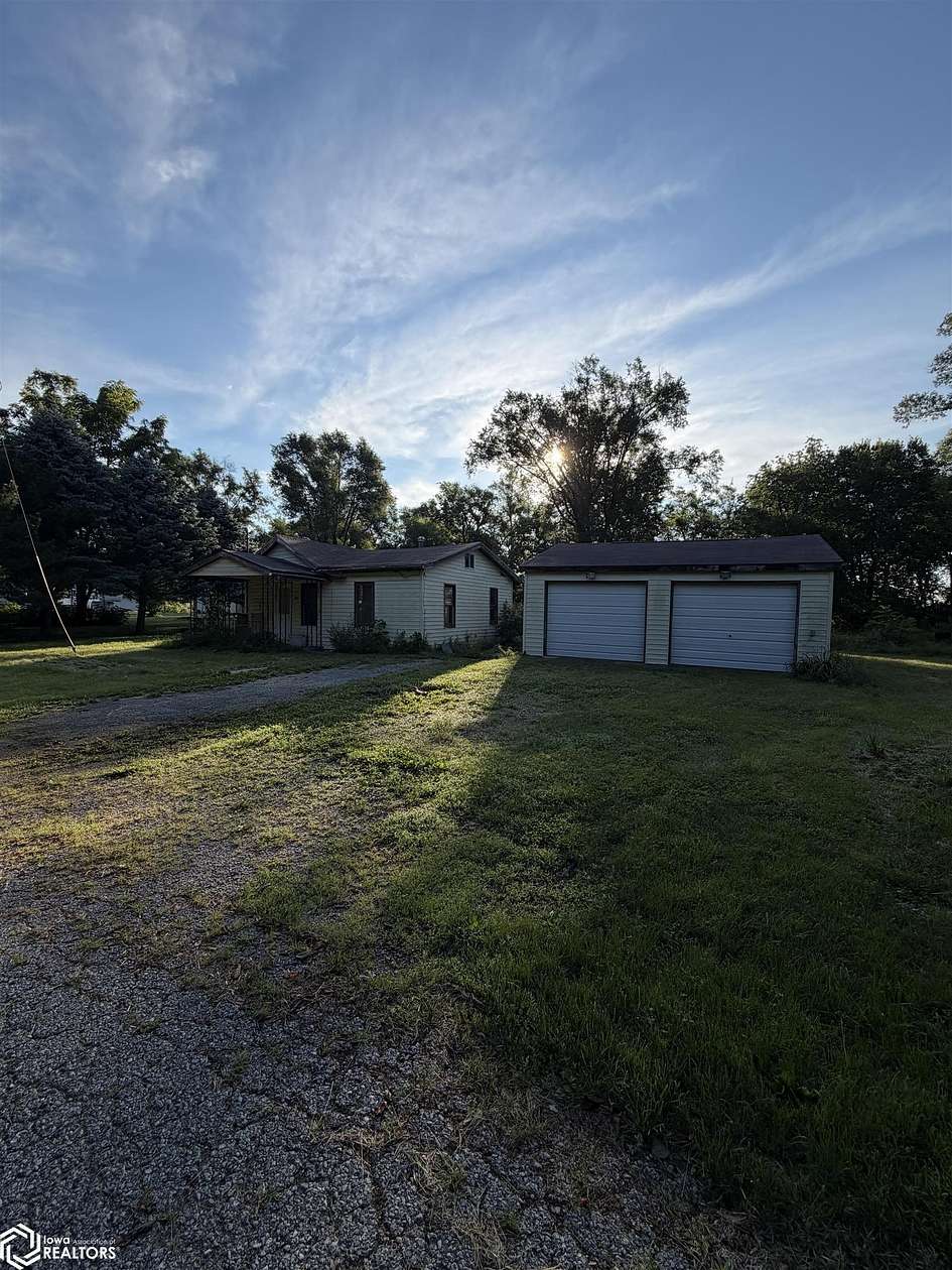 1.19 Acres of Mixed-Use Land for Sale in Ottumwa, Iowa