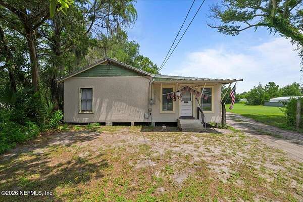 1.83 Acres of Improved Mixed-Use Land for Sale in Palatka, Florida