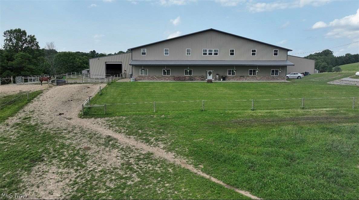 25 Acres of Land with Home for Sale in Uhrichsville, Ohio