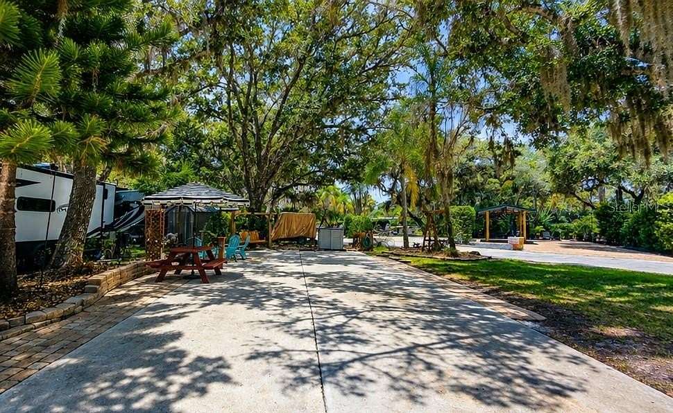 0.06 Acres of Land for Sale in Lake Wales, Florida